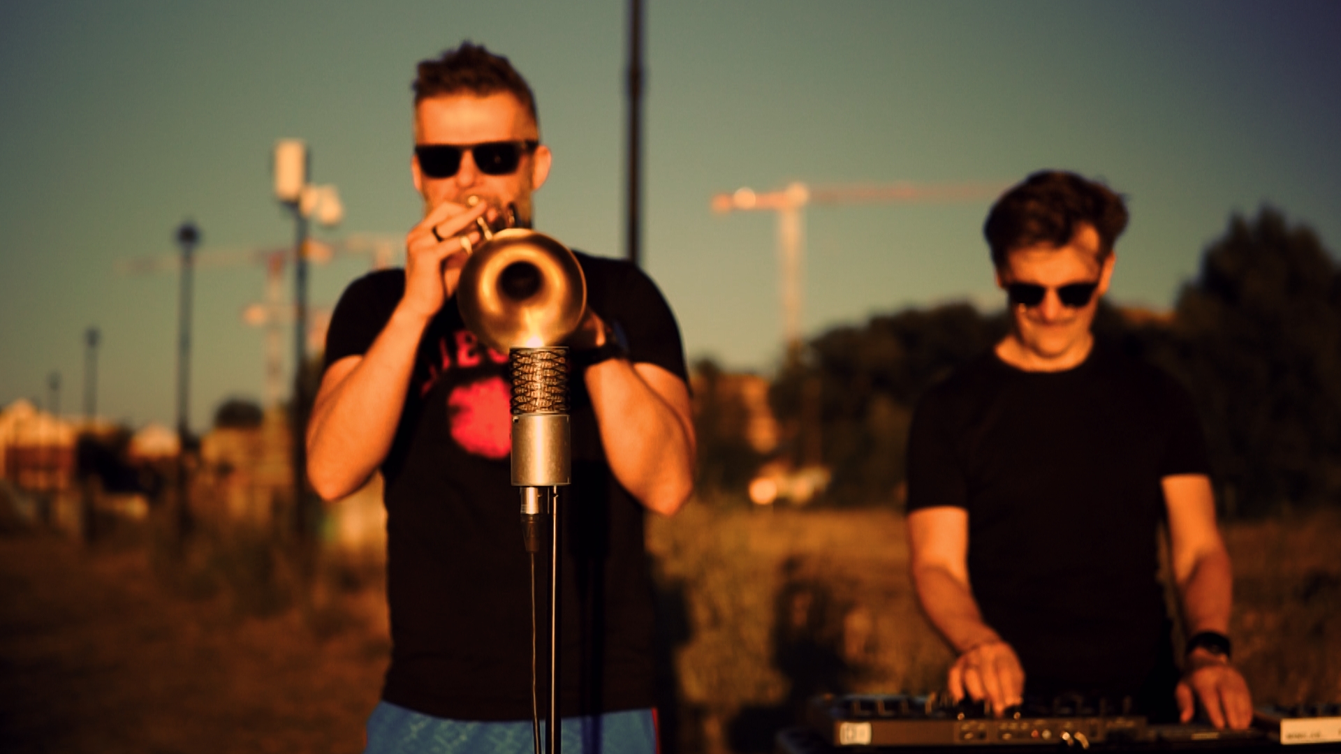 Widnokres x Abraham – live DJ set & trąbka